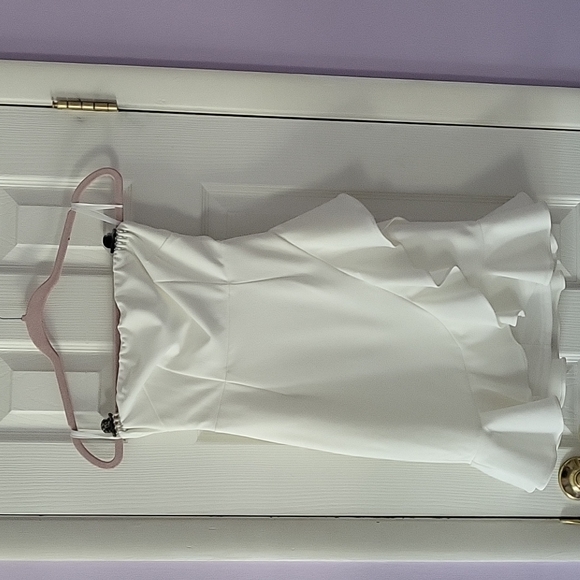 Hello Molly Dresses & Skirts - White Strapless Hello Molly Dress